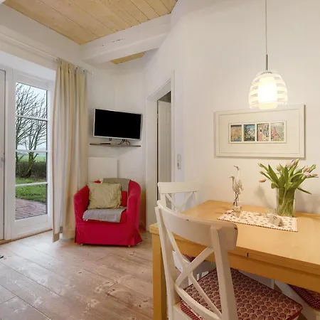 Haus Muehlenhof 1 Apartment *